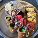 ザ・ラウンジ byアマン - ブラックアフタヌーンティー