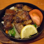 ゆくい - 島産牛のヒレサイコロステーキ