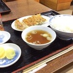 Daisangen - 餃子ライス