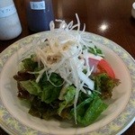 ステーキハウス　おおね - サラダ。