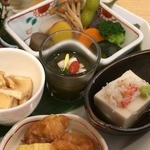 カジュアル和食と地酒しおさか - 