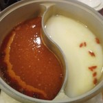 バーミヤン  - 3　火鍋（白湯＆麻辣スープ）