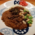 火星カレー - 馬カレー＋豆（事後で合体）