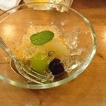 華いろ - デザートもフルーツ盛り沢山