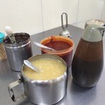 顔家蚵仔麺線 - 料理写真:調味料