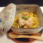 十駕 - 蓮蒸し。貝柱、エビ、松茸、ユリ根入り。これも美味しい！