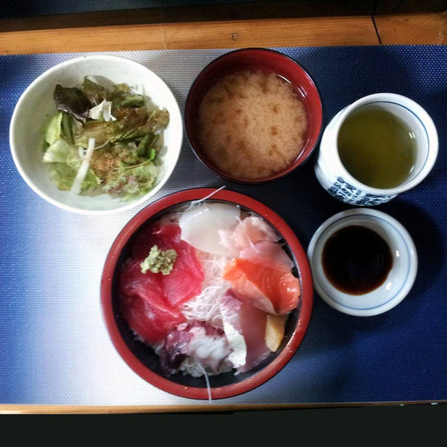 三鷹 ランチ