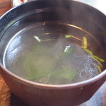 焼肉×もつ鍋 二子玉川 蔵月 - わかめスープ　2015.09