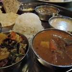 全部混ぜ混ぜして、豊かな香りが織りなす抑揚を堪能しよう。