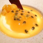 ライラ - ランチコース 5443円 のバナナ、マンゴー、パッションフルーツ