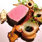 ライラ - ランチコース 5443円 のしんたま(内腿)のソテー 野菜添え