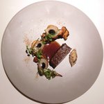 ライラ - ランチコース 5443円 のしんたま(内腿)のソテー 野菜添え