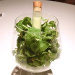 ライラ - ランチコース 5443円 の鮎の丸焼き彩り野菜添え