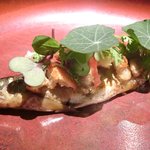 ライラ - ランチコース 5443円 の鮎の丸焼き彩り野菜添え