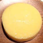 ライラ - ランチコース 5443円 のバター