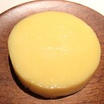 ライラ - ランチコース 5443円 のバター