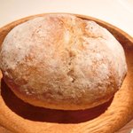 ライラ - ランチコース 5443円 のパン