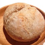 ライラ - ランチコース 5443円 のパン