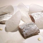 ライラ - ランチコース 5443円 のイワシのプラチナ仕立て大根とコンテ添え