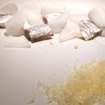 ライラ - ランチコース 5443円 のイワシのプラチナ仕立て大根とコンテ添え