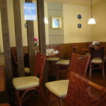 Cafe Salon de The OKA - 店内の一部