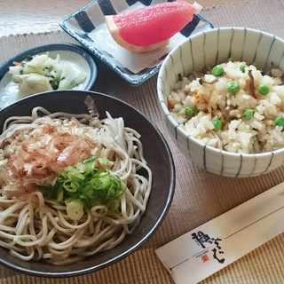 Fukusoba - 炊き込みごはんとおろしそばセット