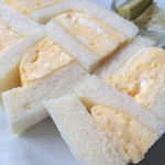 カフェ・ル・プティ・ニ・トロワ - 