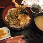 旬菜割烹 和しん - 天丼定食 ¥800