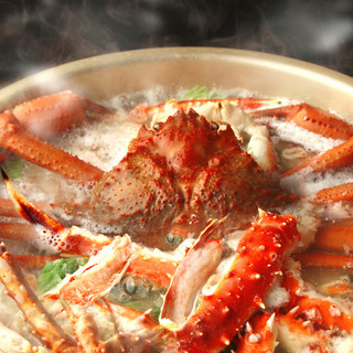 根室マルダイ水産直送の旬の蟹3～4種類を常備！