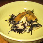 よし野 - 筍とひじきの味噌和え？