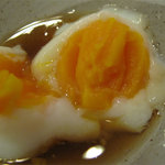 Kakarotto - カレー単品をセットにすると、付いてくる温泉卵。卵が苦手な方は小鉢に変更可能と書いてあったような。