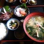 ようちゃん - 生さば定食　さばの煮付け待ち