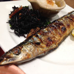 大戸屋 五反田東口駅前店 - 【料理】サンマの炭火焼き（'14）