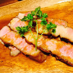 肉バルGAM - まるみ豚の肩ロースジンジャーステーキ