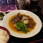 最強鮨居酒屋 やまのや - いろんなお魚たいたん定食