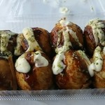 博多たこ焼プロジェクト - チーズたこ焼き(400円)