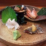 天然鮃えんがわ・太刀魚炙り・胡麻鯖・牡丹海老