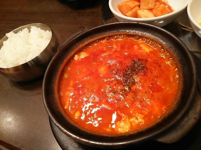 和牛もつ鍋から韓国鍋まで 日暮里でおすすめ あったか鍋料理のお店 Pathee パシー