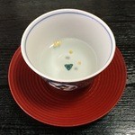 個室のテーブル席でほっこり。