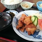 清美食堂 - 鶏肉の香り揚げ定食
