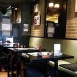 銀座　あまくさ - 店内中央　２名～１０名席