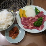 焼肉なべさん - 料理写真:ランチ定食（カルビ１００ｇ）\730