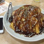 酒蔵十字屋 - お好み焼き風十字屋焼とiPhone比較