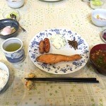 ペンション ひみつ基地 - 朝食