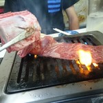 龍園 - 骨付きカルビ着火^^;