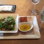 バール ラッフィナート - サラダ・スープ・フォカッチャと、スプマンテ♪