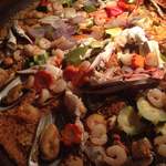 Restaurant & Lounge MAIN - パエリアはビッグサイズ