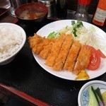 中華処タカノ - とんかつ定食