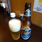 五星 海南鶏飯 - タイガービール