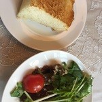 鴻巣cafe - サラダとパン